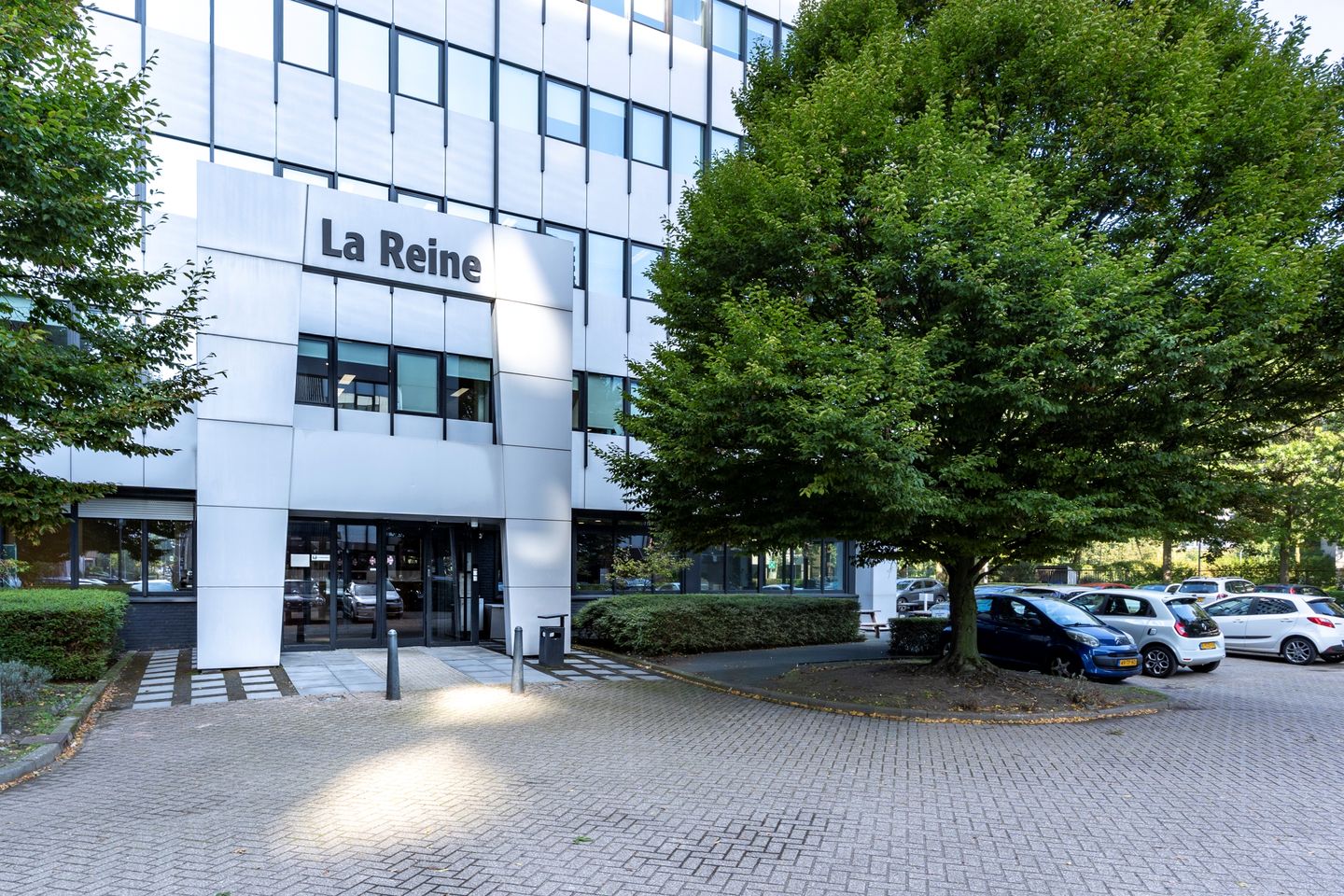 View photo 4 of Hogehilweg 17