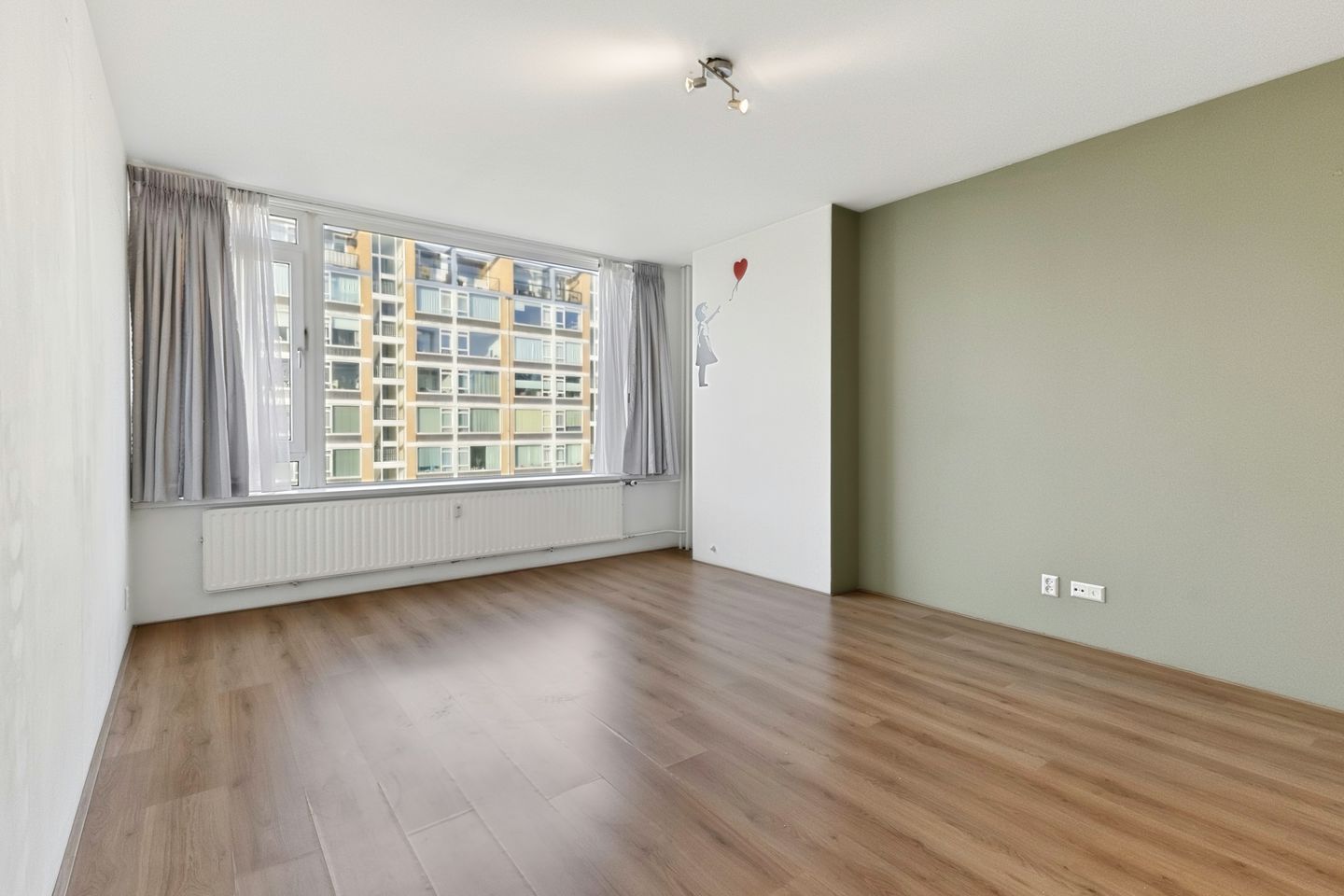 Photo 5 of Louis Davidsstraat 427