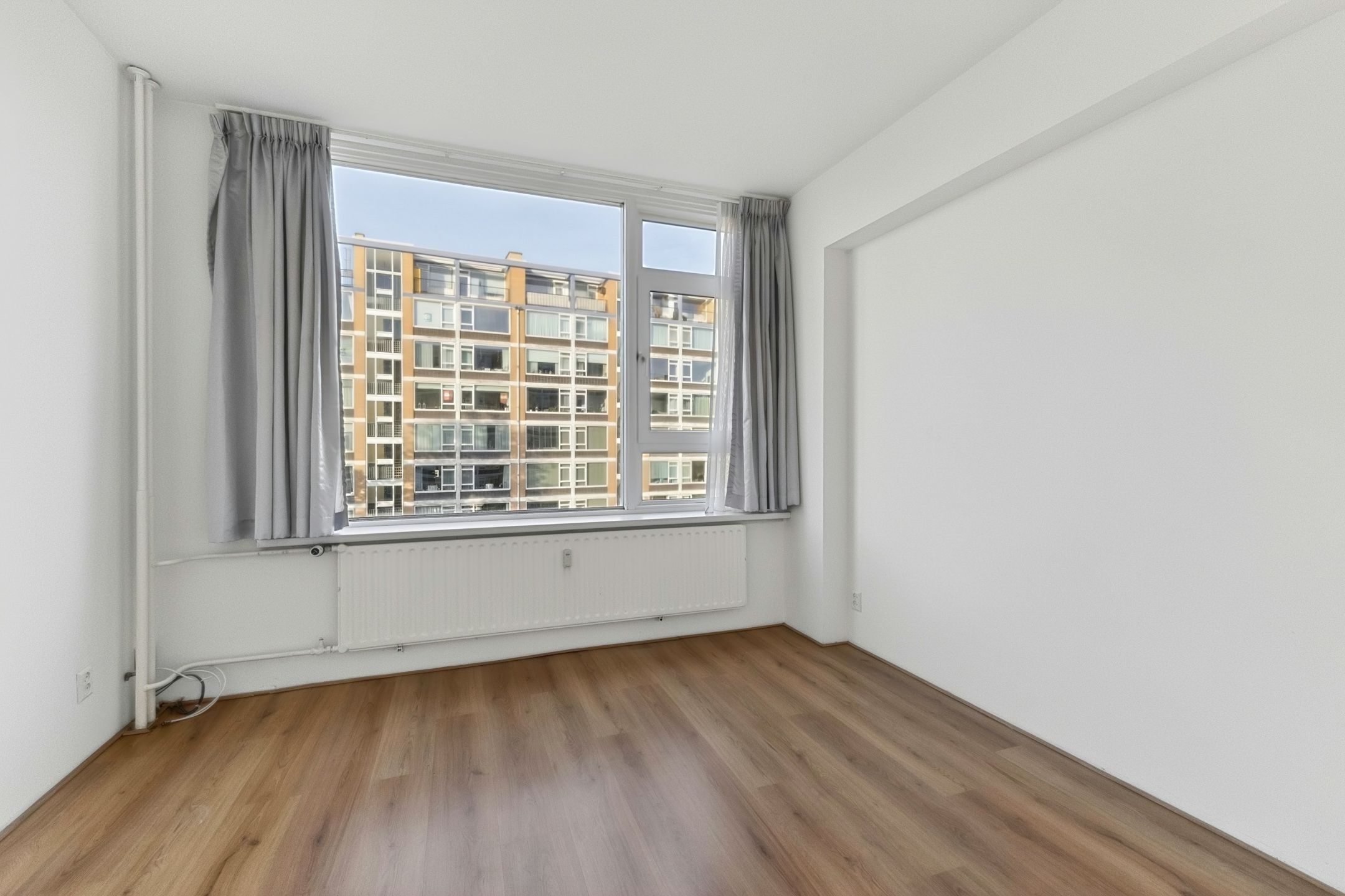 Photo 6 of Louis Davidsstraat 427
