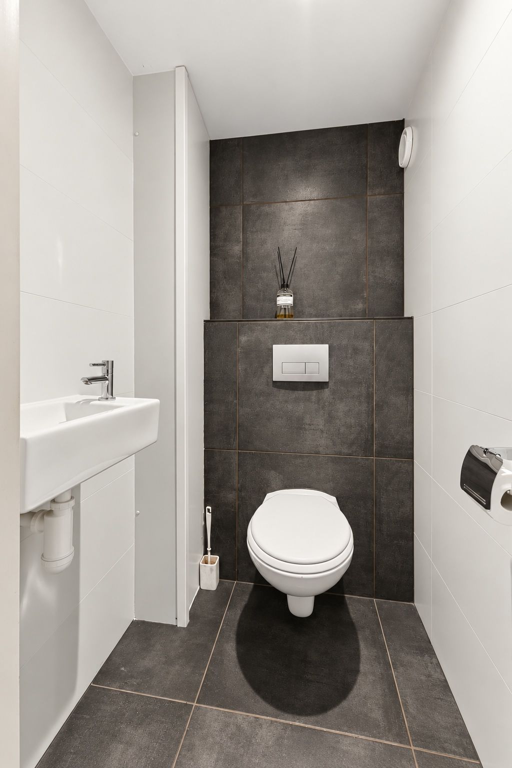 Photo 8 of Louis Davidsstraat 427