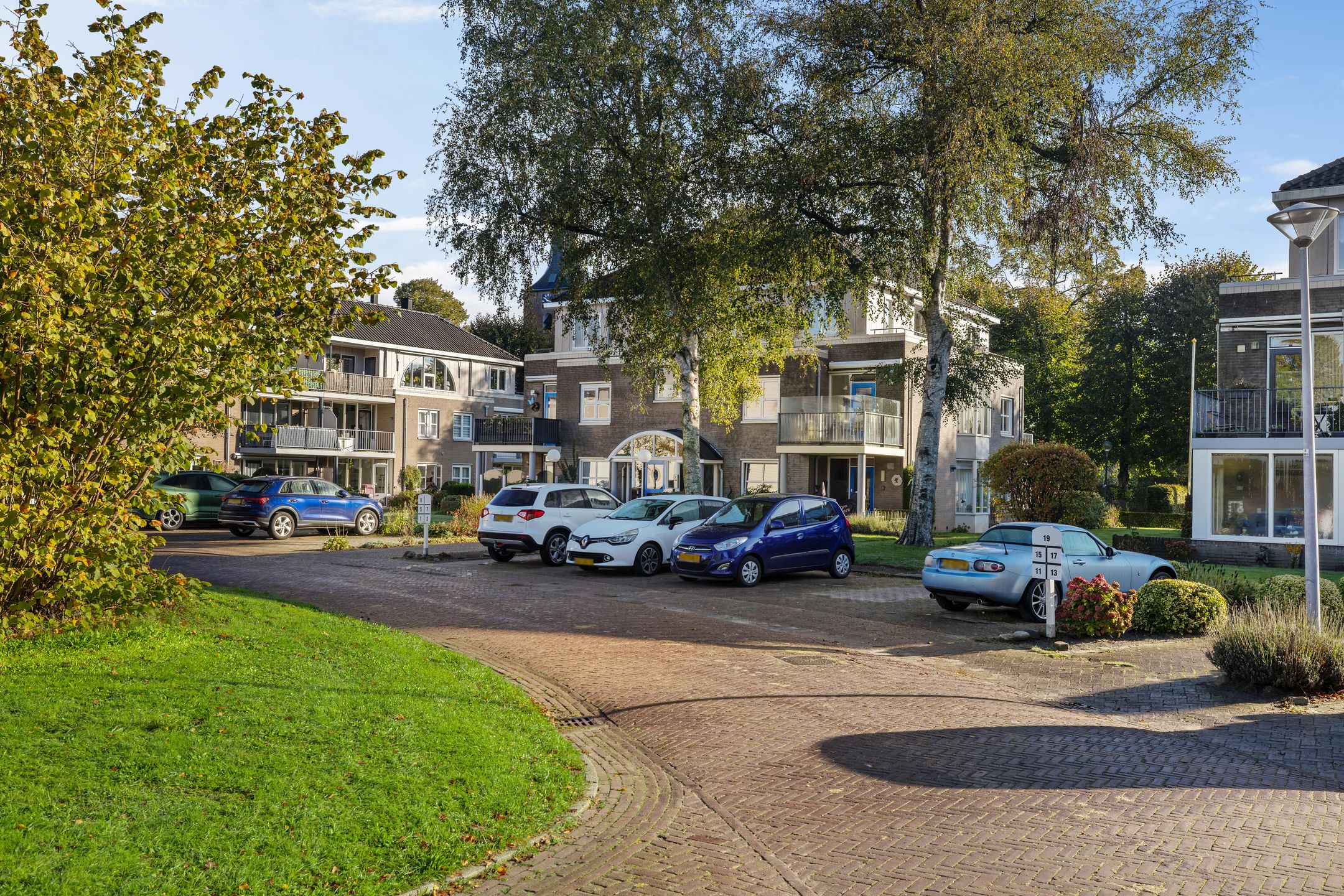 Foto 48 van Middendorp 7