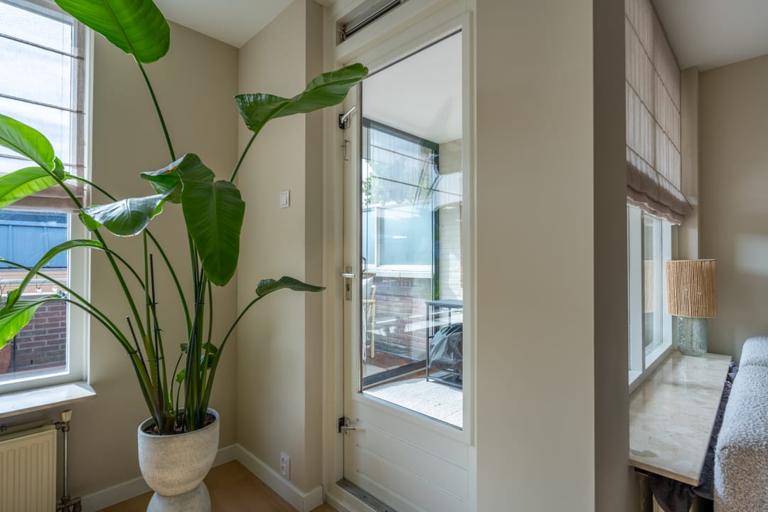 Photo 16 of Jacob van Deventerstraat 23