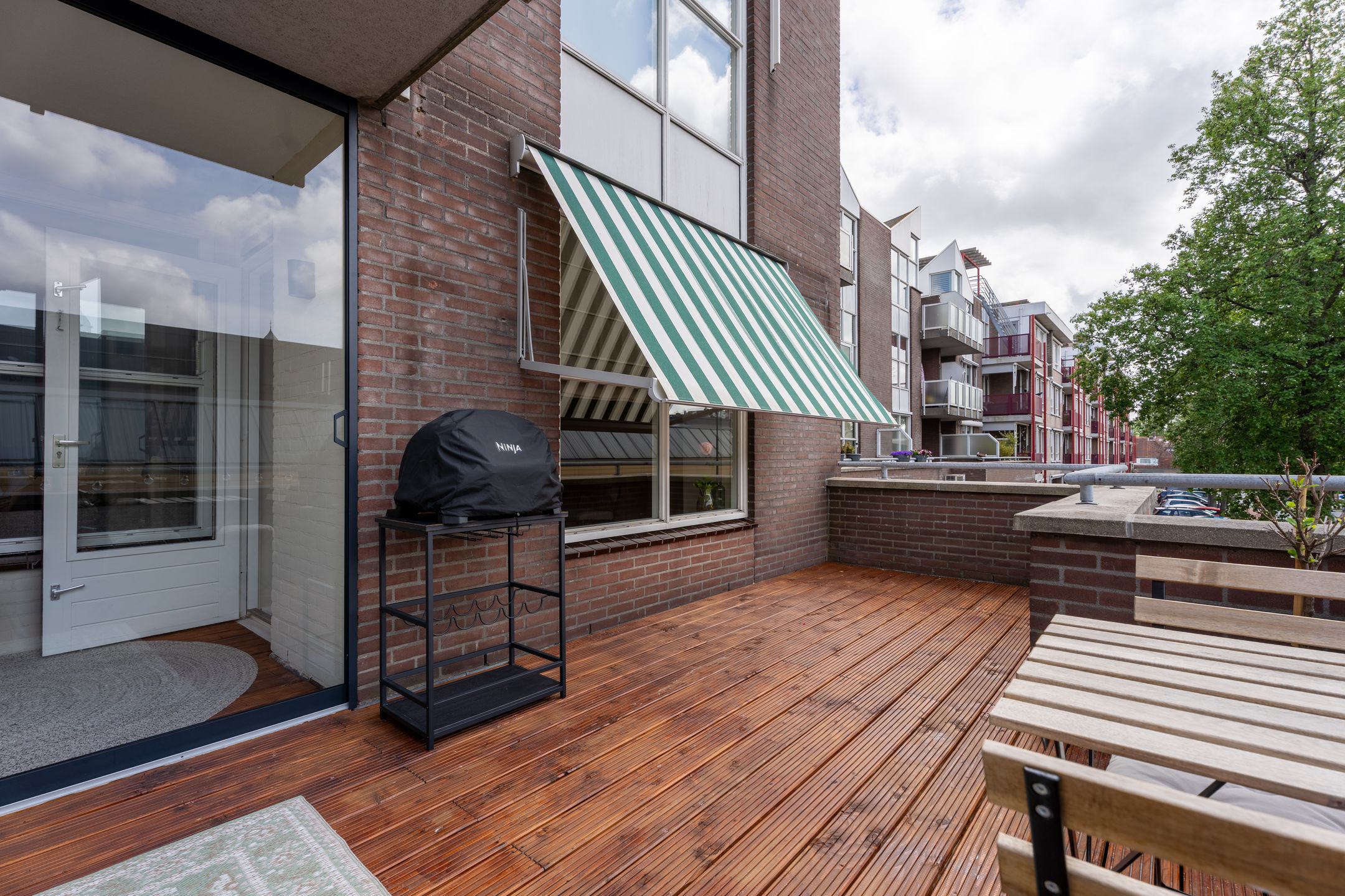 Photo 39 of Jacob van Deventerstraat 23