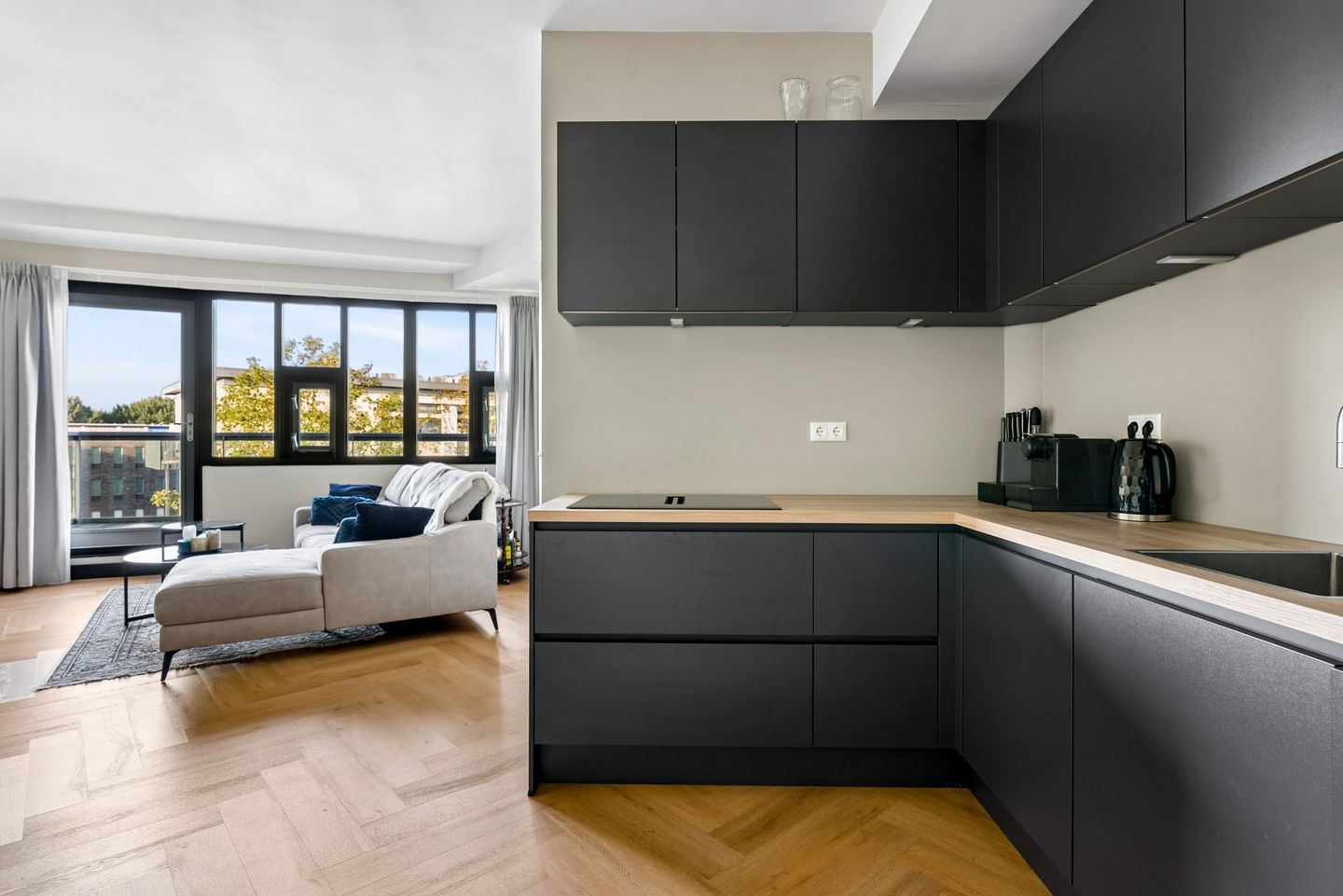 Photo 14 of Louis Armstrongweg 60-H