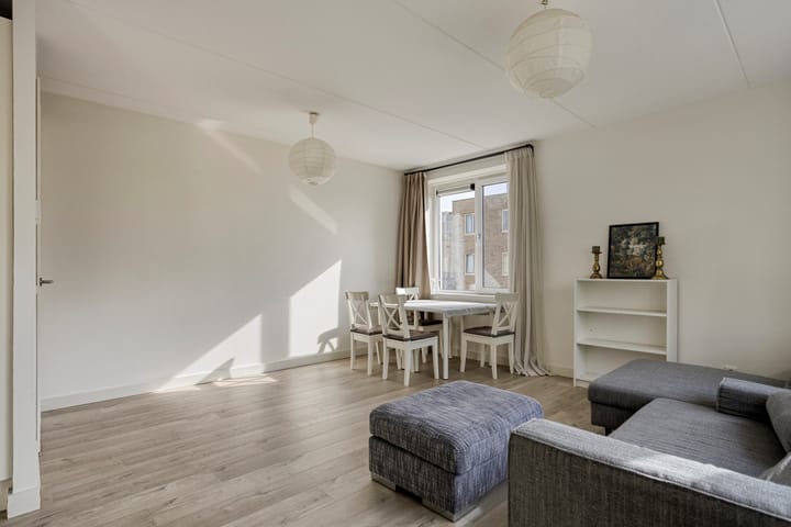 Photo 5 of Jacob van Arteveldestraat 8-B