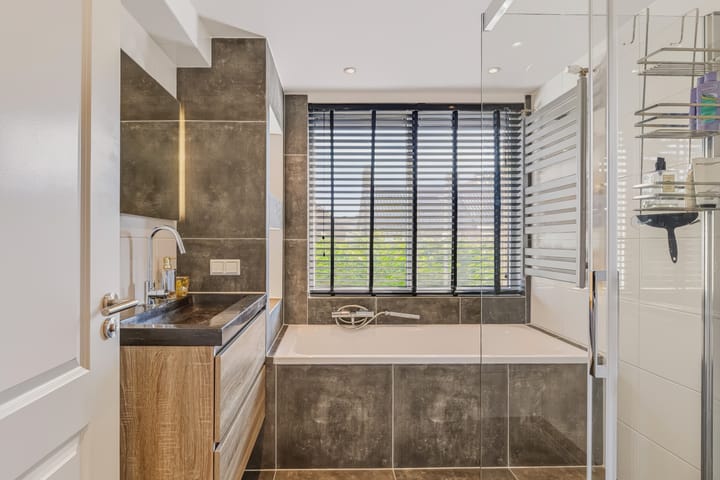 Foto 4 van Schoollaan 12