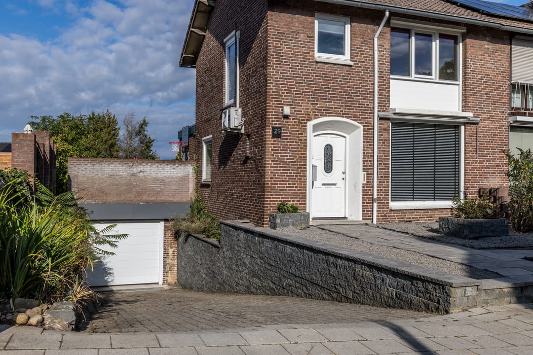 Photo 41 of Dr. Nolensstraat 29