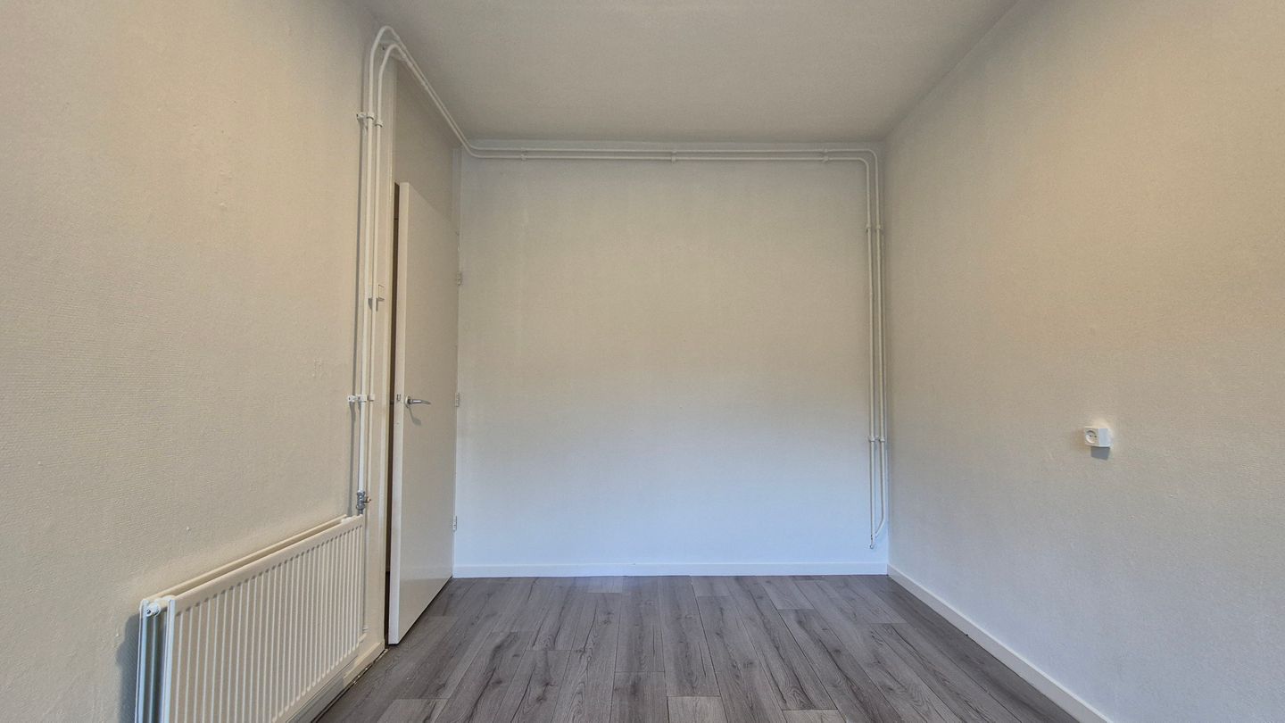 Photo 10 of Lekstraat 263