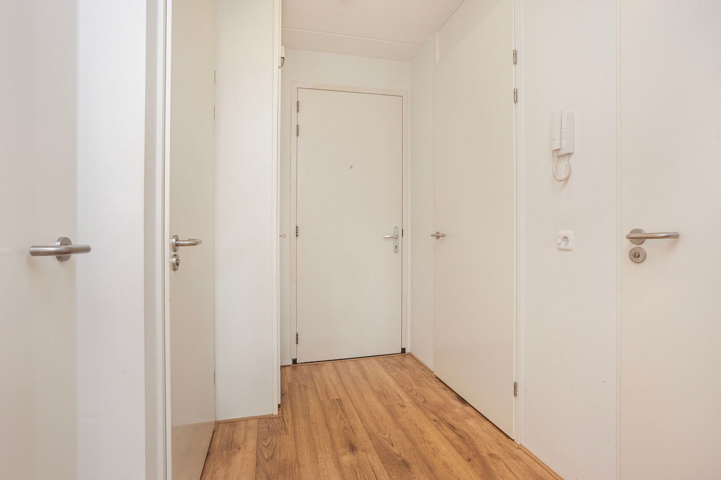 Photo 10 of Idenburgstraat 16