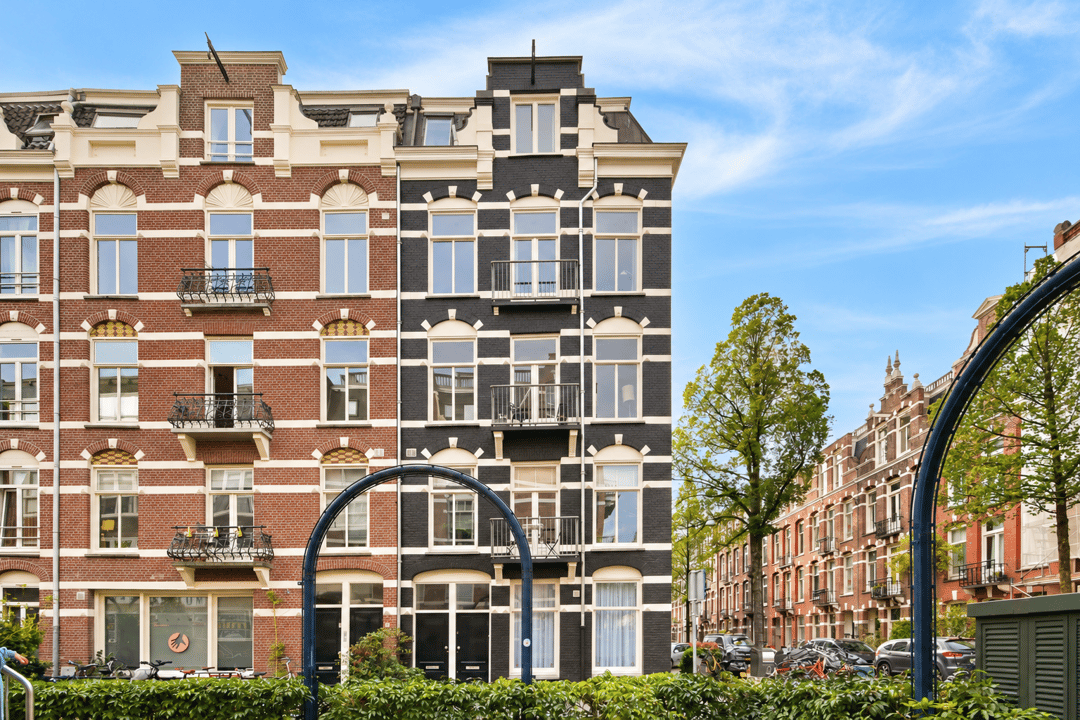 Photo 1 of Alberdingk Thijmstraat 30-2