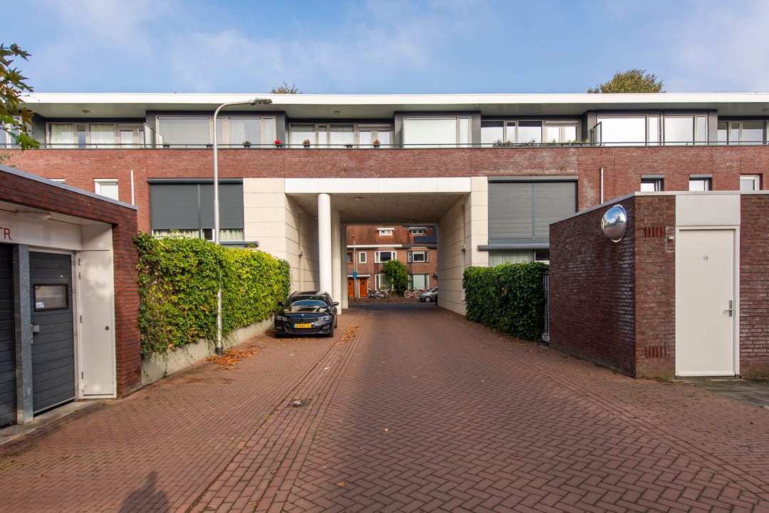 Foto 41 van Phoenixplaats 1