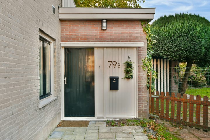 Foto 2 van Naarderstraat 79-B