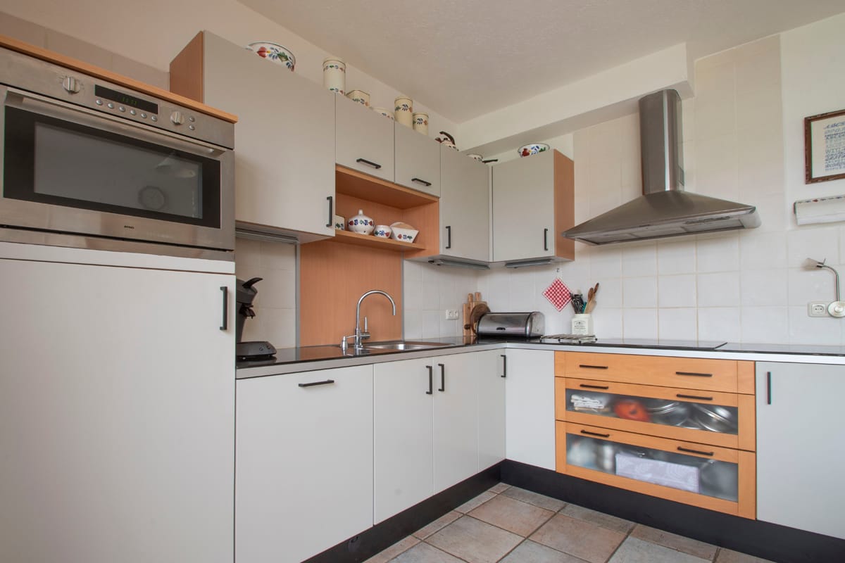 Photo 5 of Holstraat 8-B