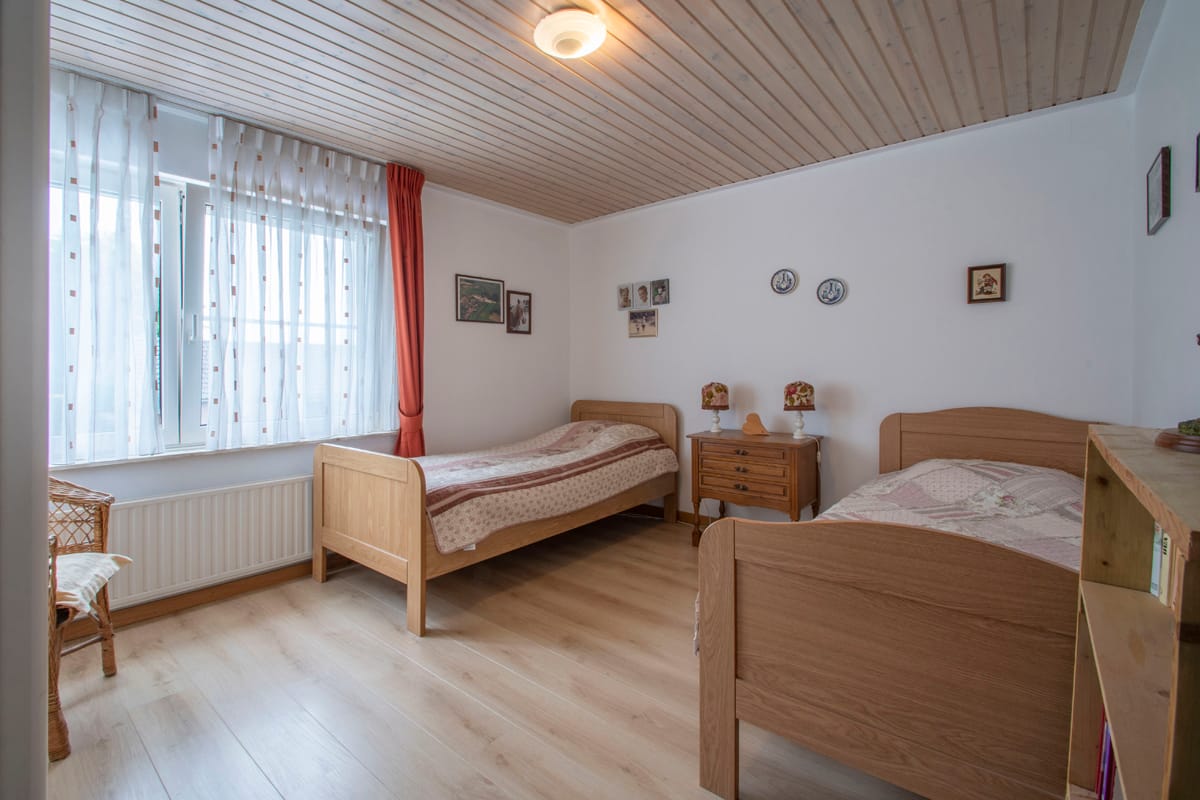 Photo 51 of Holstraat 8-B