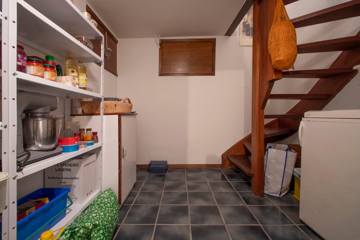Photo 18 of Holstraat 8-B