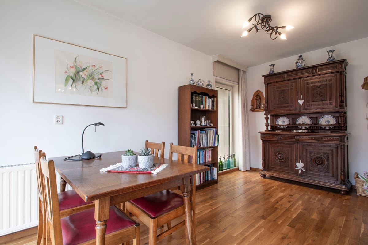 Photo 24 of Holstraat 8-B