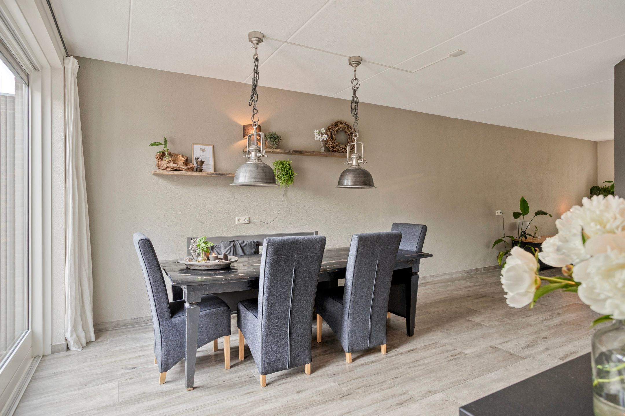 Photo 21 of Hulzebosstraat 14
