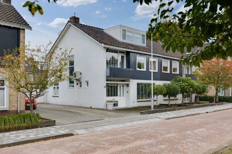 H Roland Holststraat thumbnail