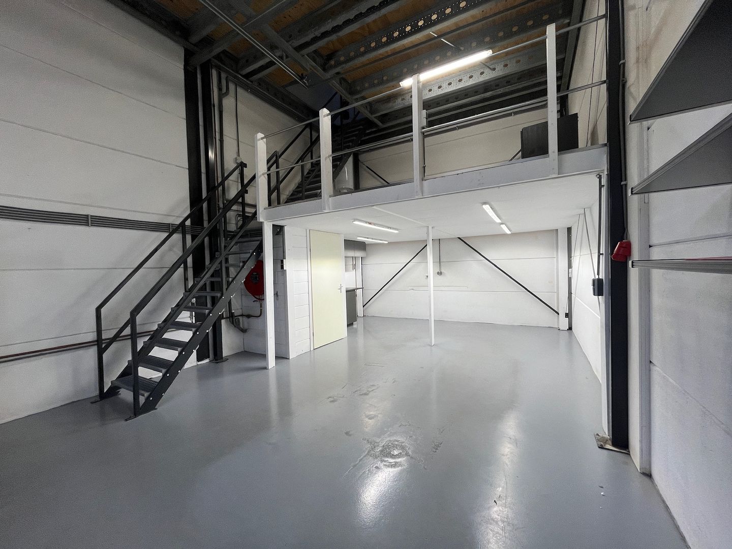 View photo 1 of Raadsheerenhoek 5-t