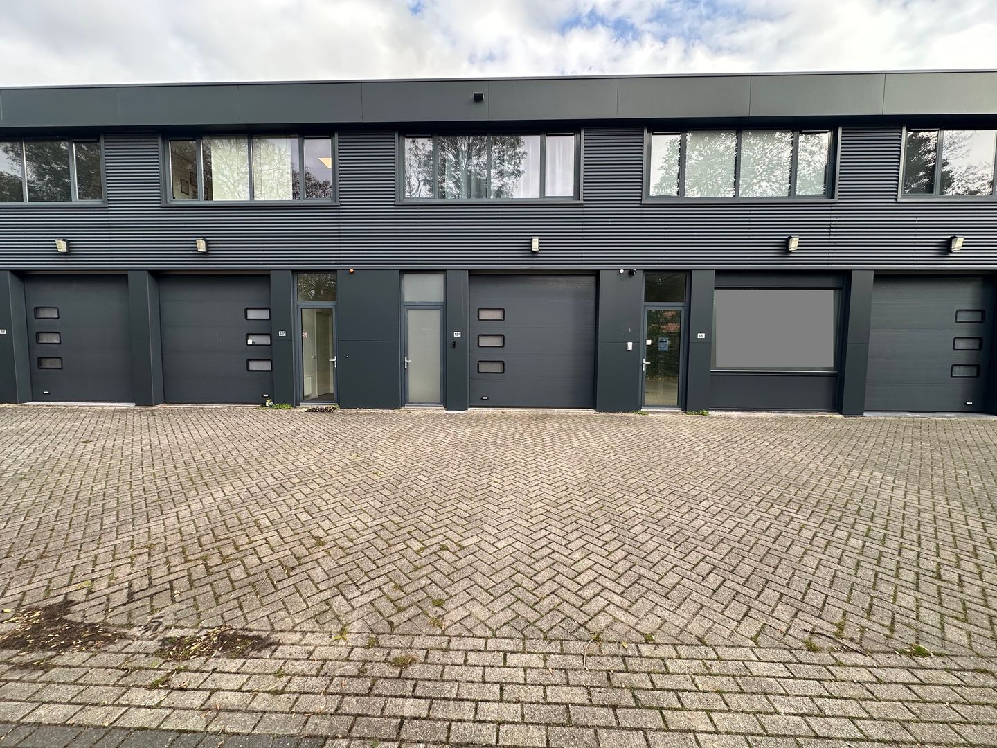 Bekijk foto 3 van Industriekade 18-g