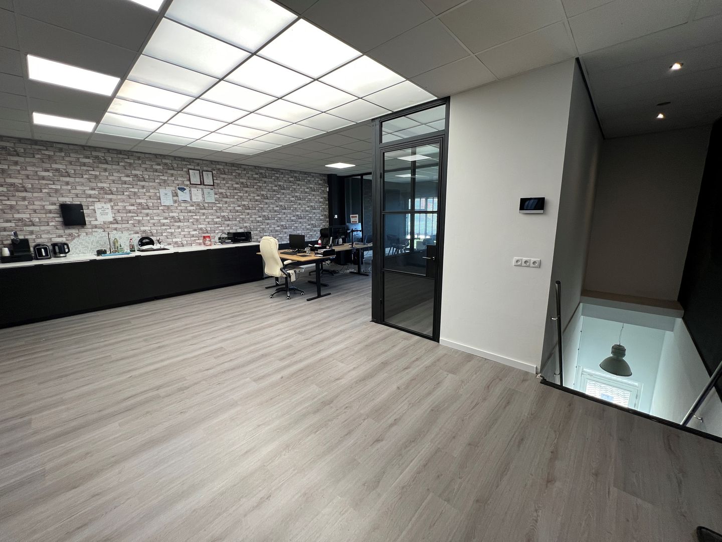 View photo 3 of Penningweg 87-E