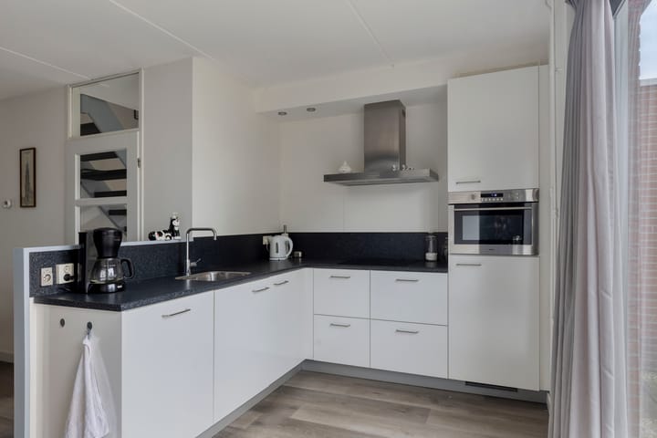 Foto 4 van Gijsbert van Oostveenstraat 20