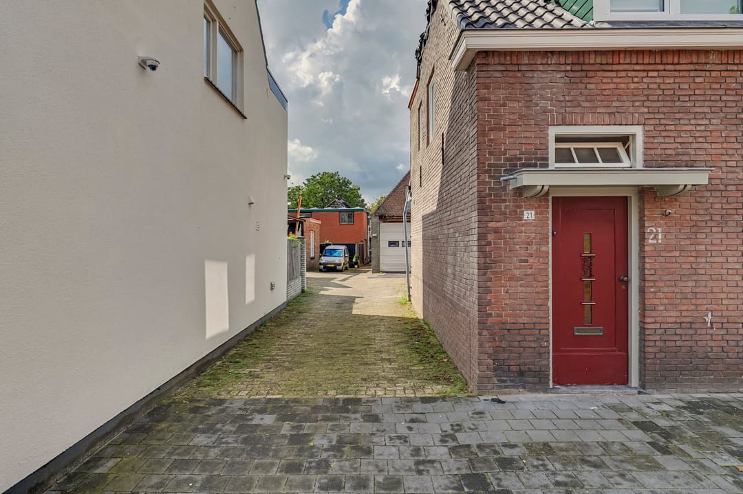 Photo 43 of Koestraat 25