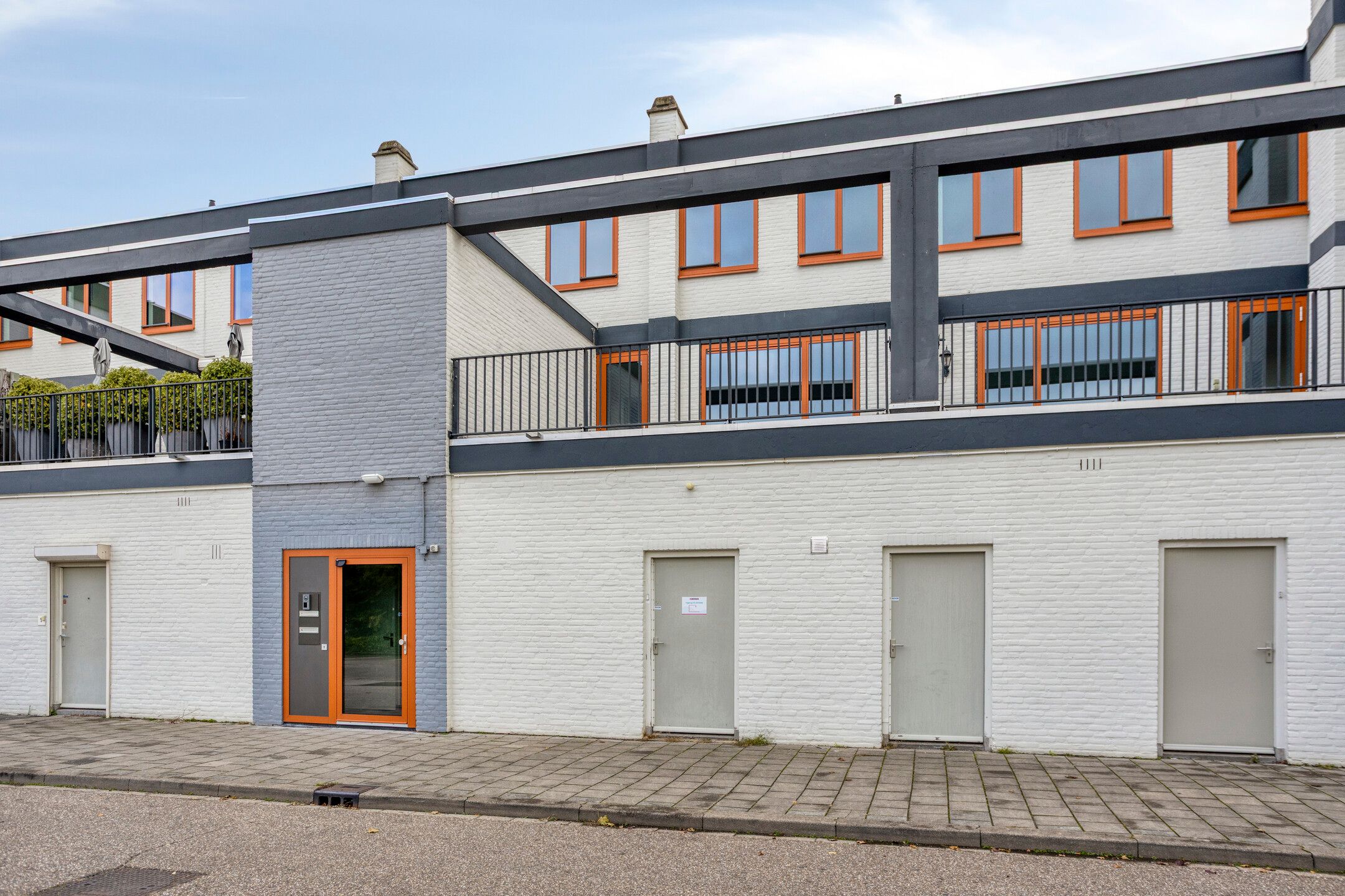 Foto 48 van van Meelstraat 10