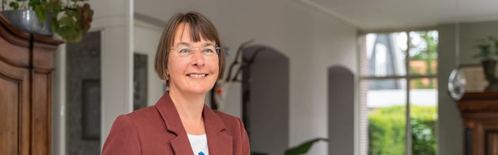 office-banner