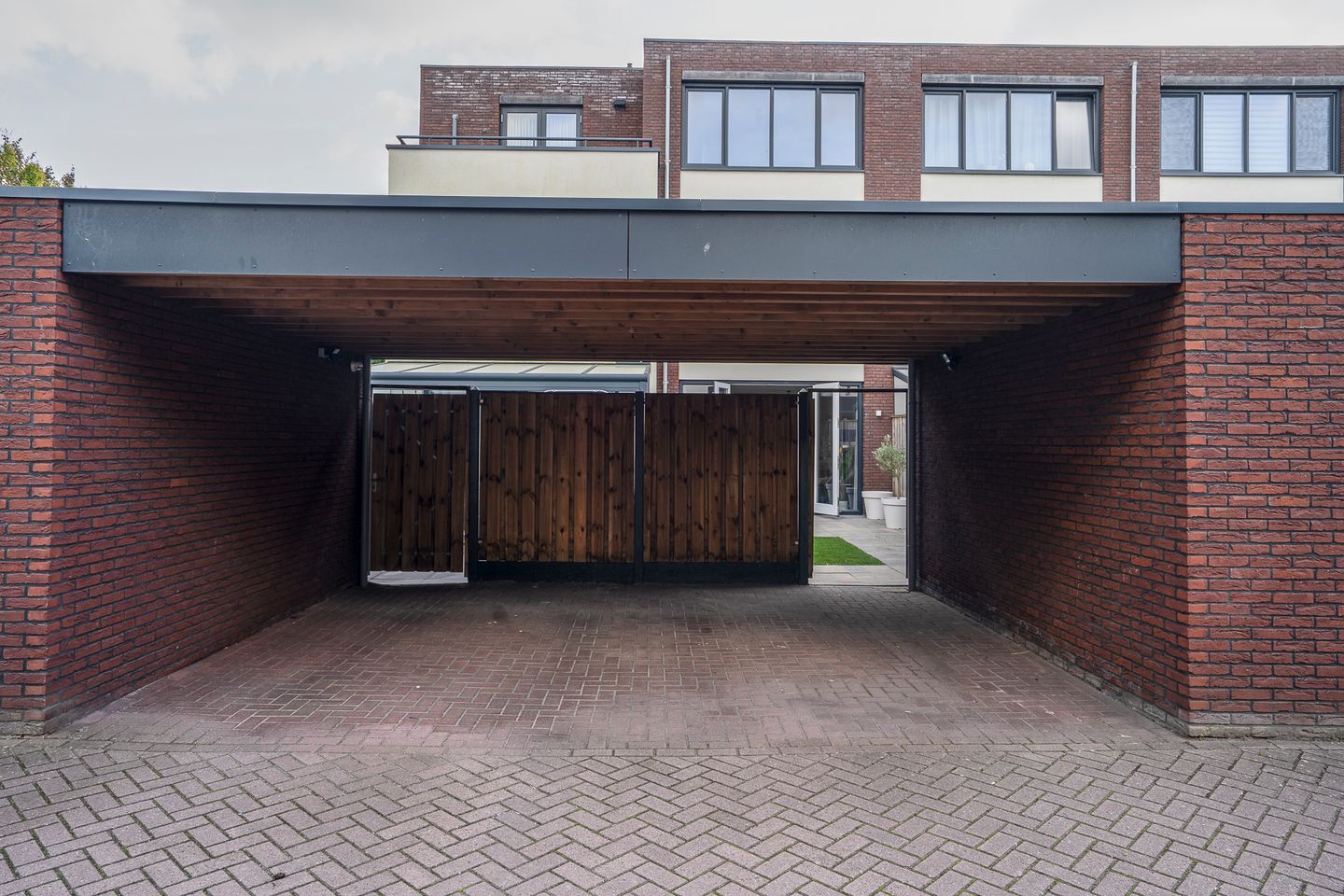 Foto 25 van Pastoor van de Spijkerstraat 79