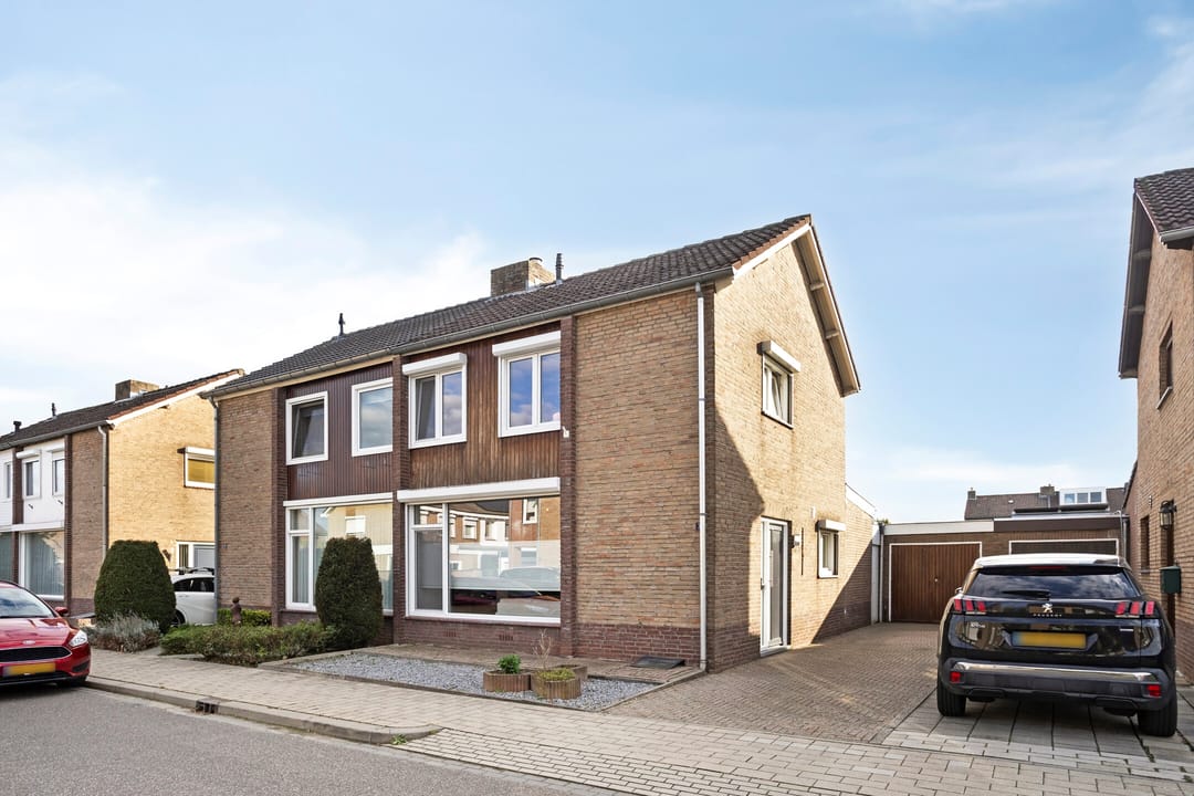 Photo 31 of Margrietstraat 7