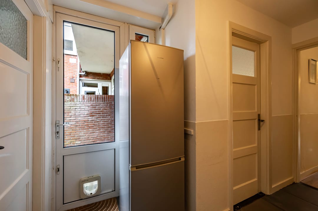 Photo 37 of K. de Vriezestraat 52