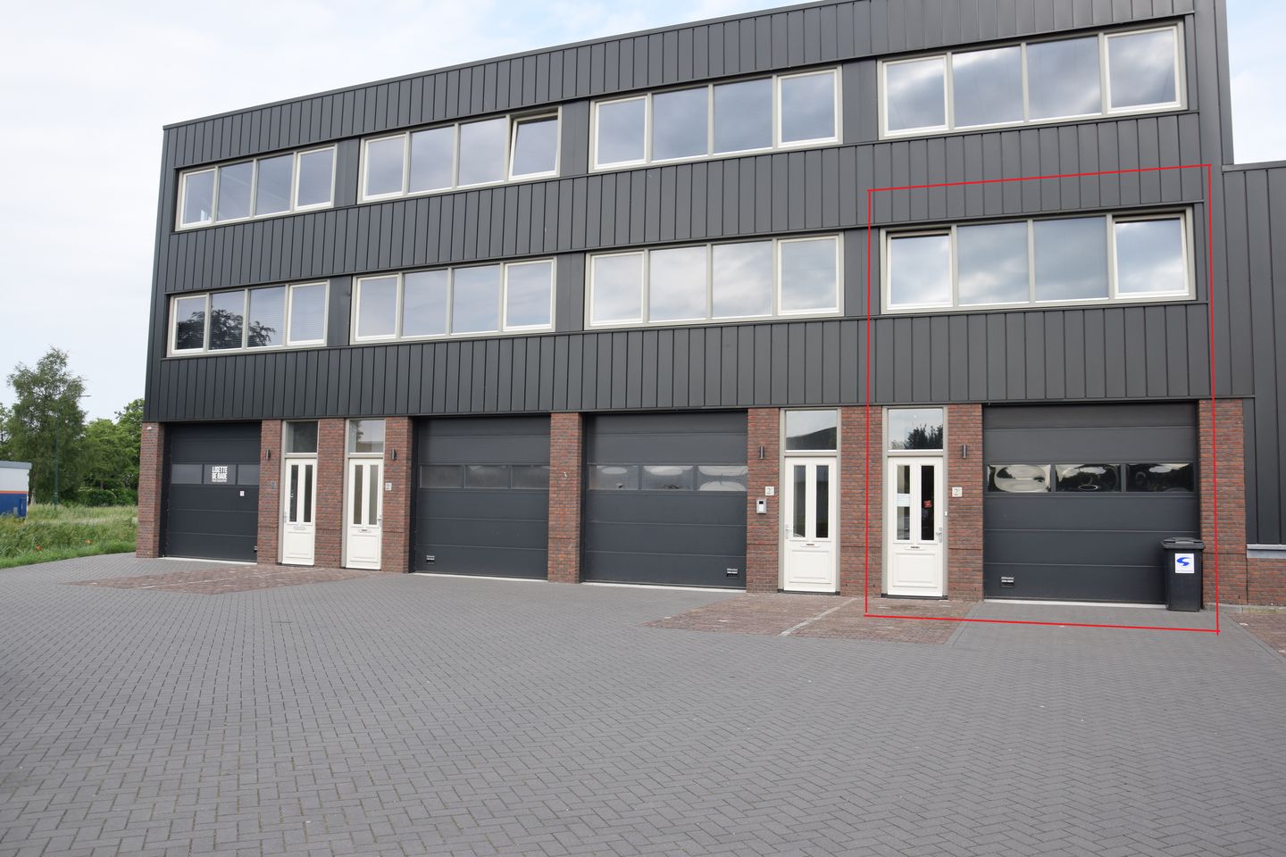 Bekijk foto 1 van Industrieweg 2-k