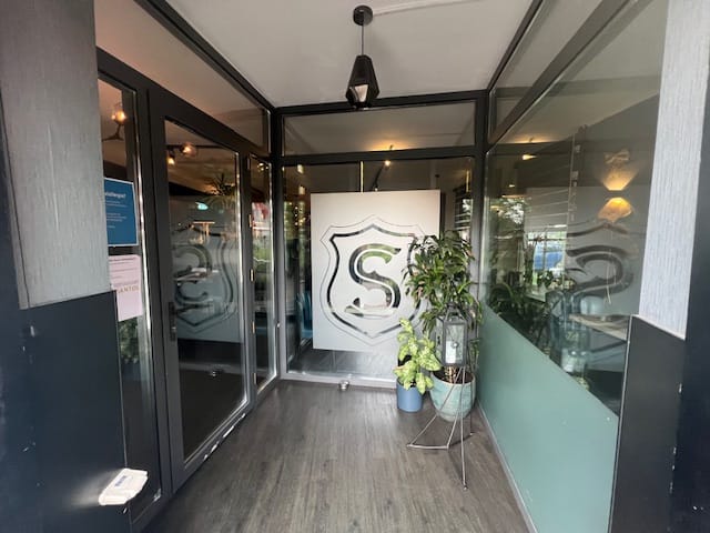 Bekijk foto 2 van Westluidensestraat 49