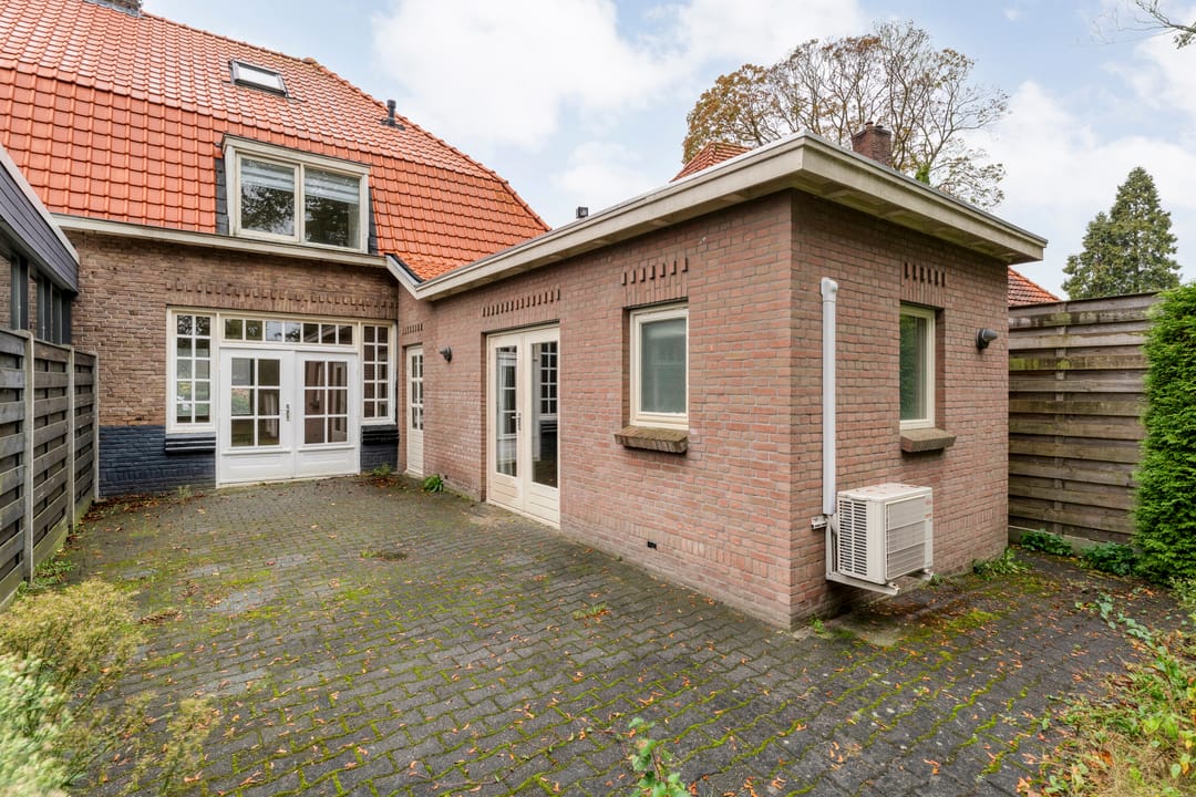 Foto 41 van Burg van der Lelysingel 5