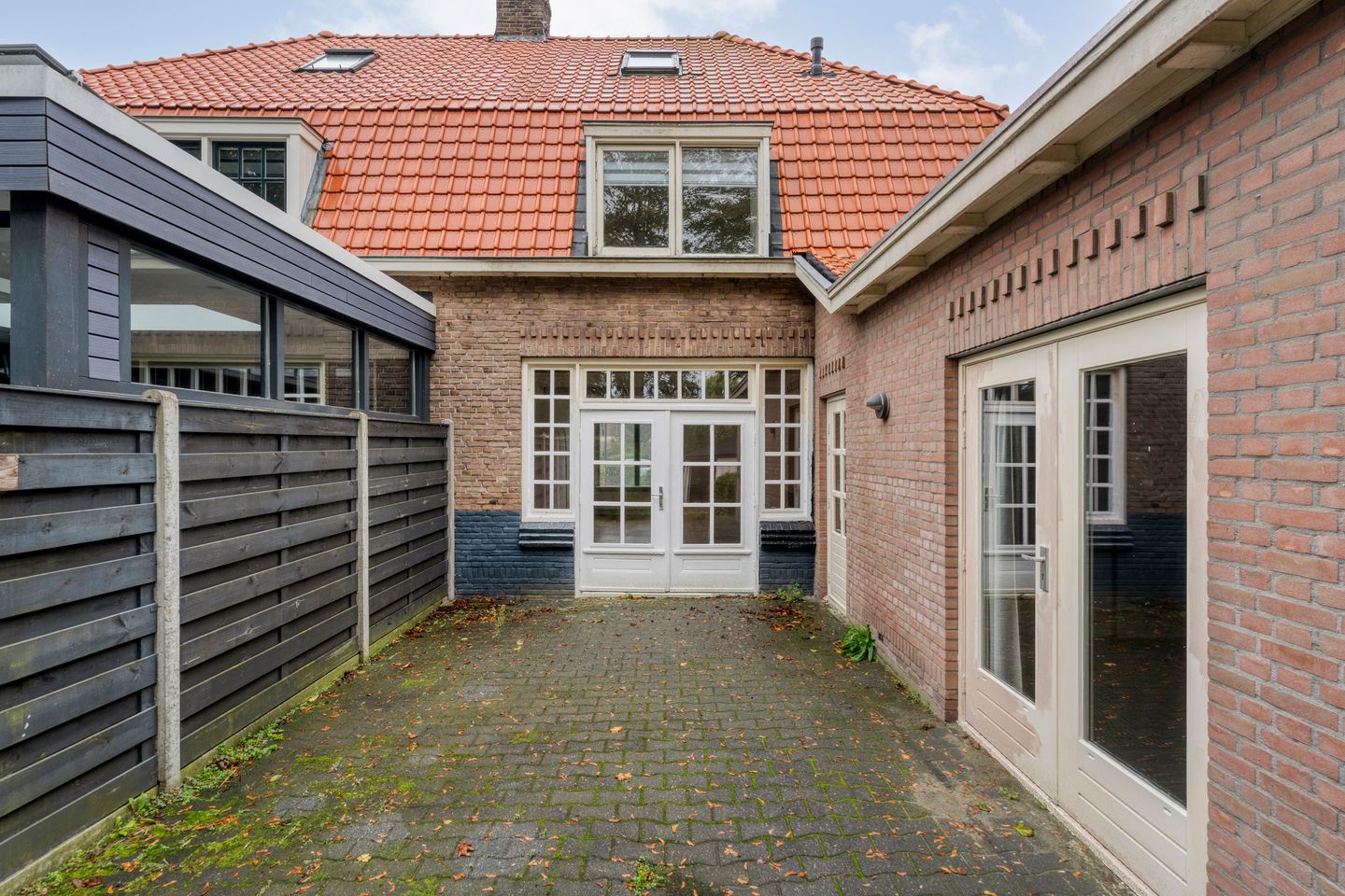 Foto 40 van Burg van der Lelysingel 5