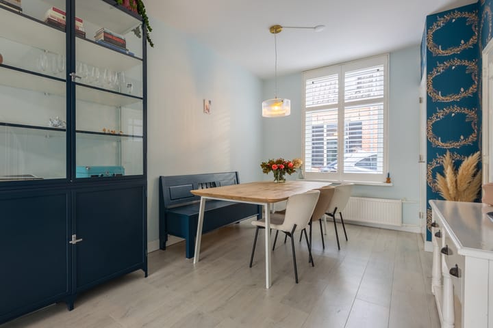 Photo 4 of J.W.C. Bloemstraat 14