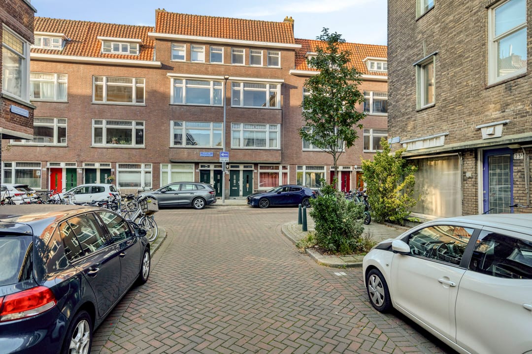 Foto 2 van Groen van Prinstererstraat 51-B02