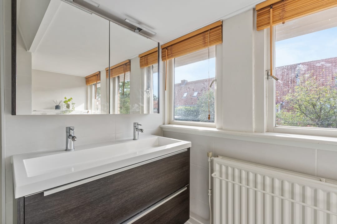 Photo 22 of Siemensstraat 7