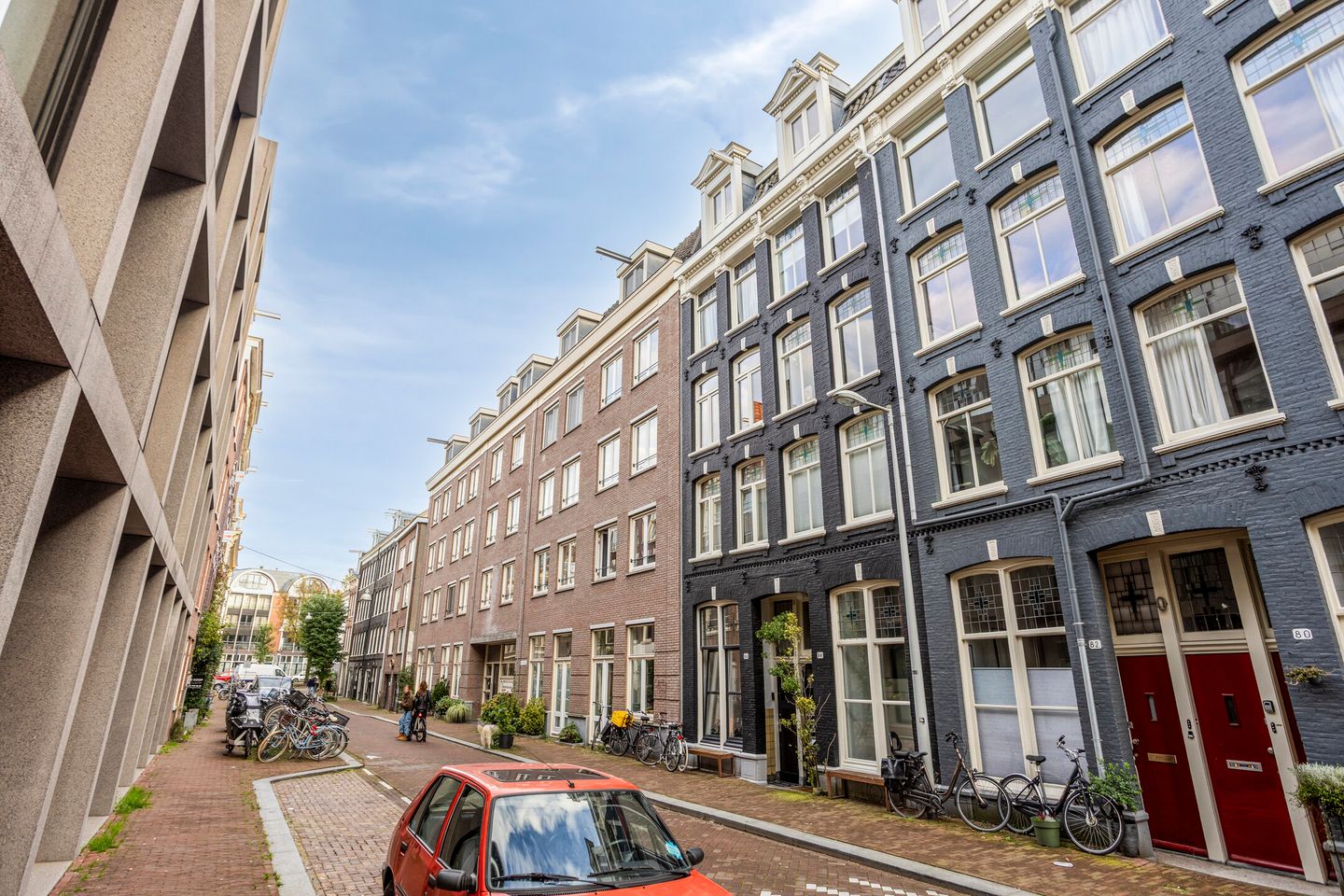 Photo 29 of Fokke Simonszstraat 86-2