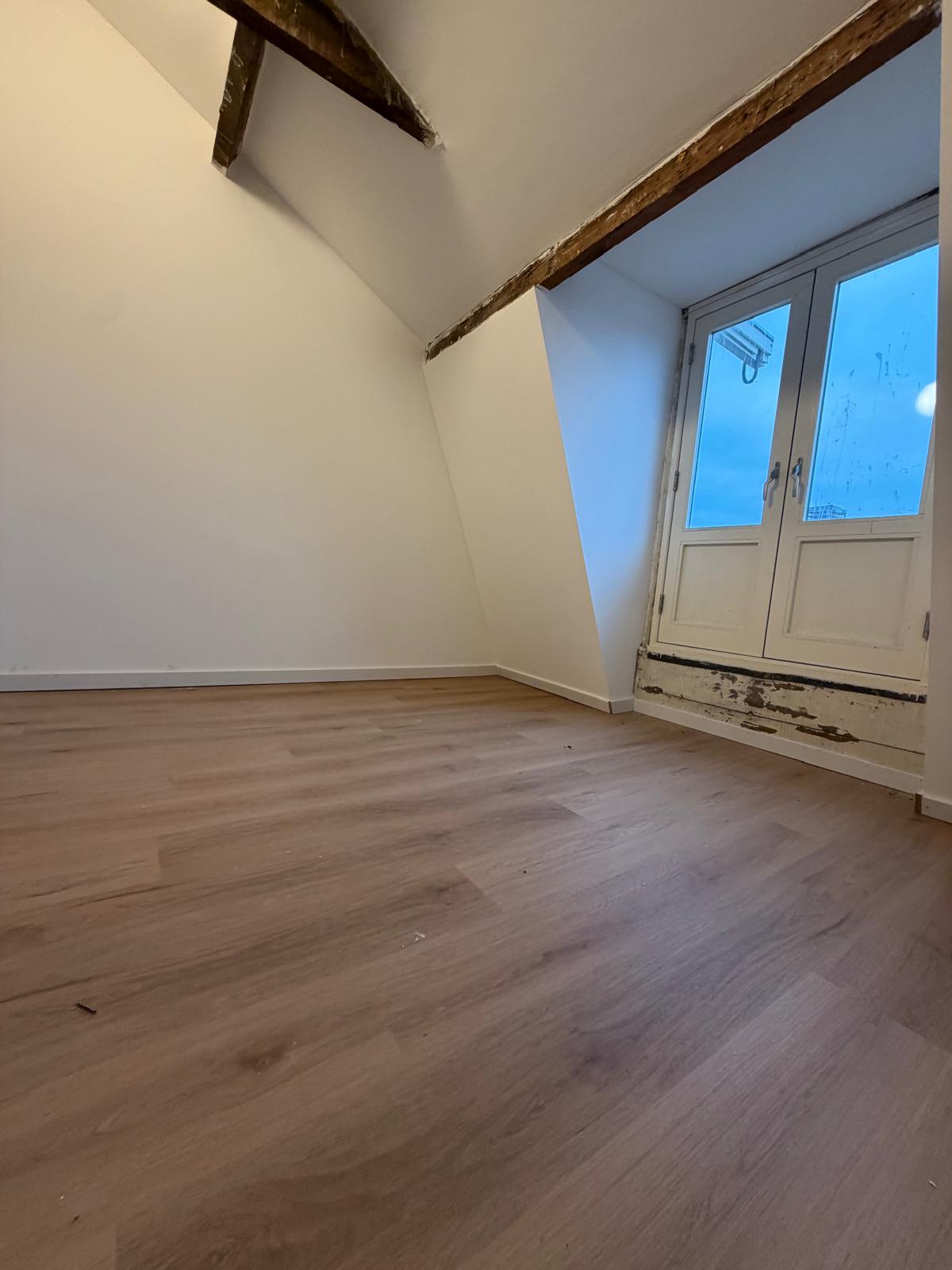 Photo 24 of Fokke Simonszstraat 86-2