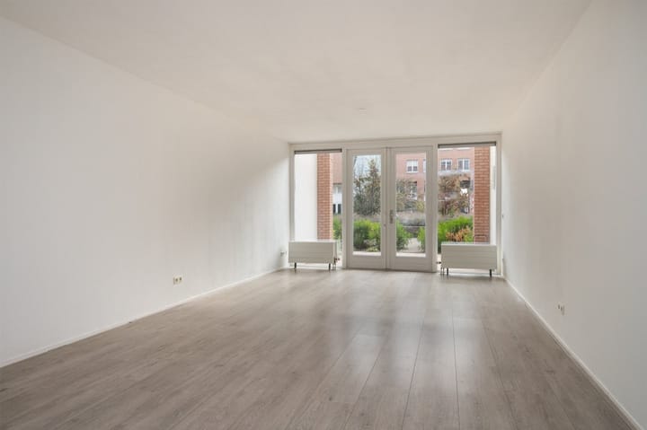 Foto 3 van Sphinxlunet 45