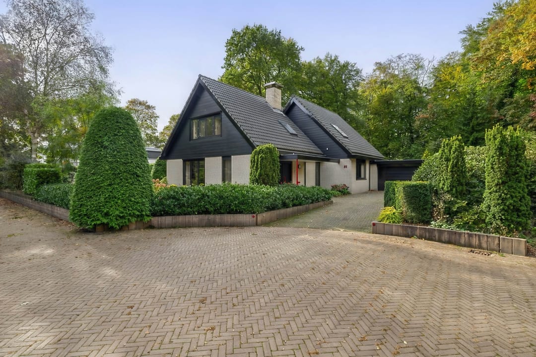 Foto 1 van Dennenlaan 25