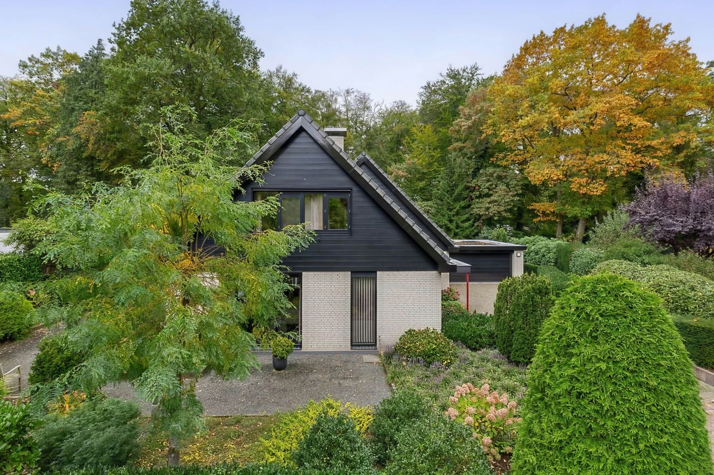 Foto 4 van Dennenlaan 25
