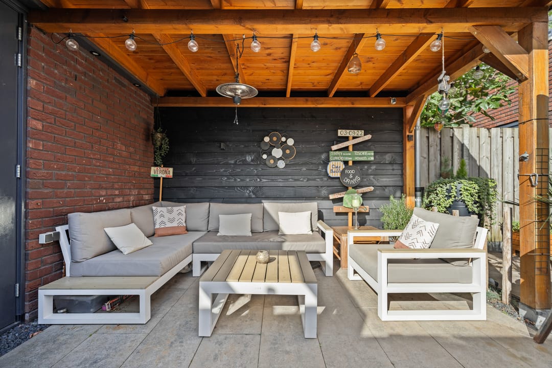 Photo 22 of Via Horta 113