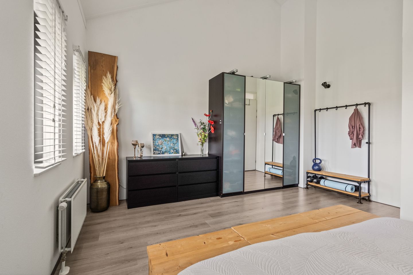 Photo 40 of Via Horta 113