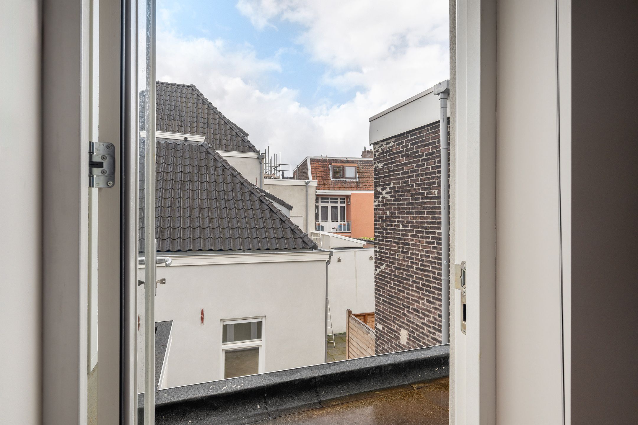Photo 24 of 2e van Leyden Gaelstraat 107