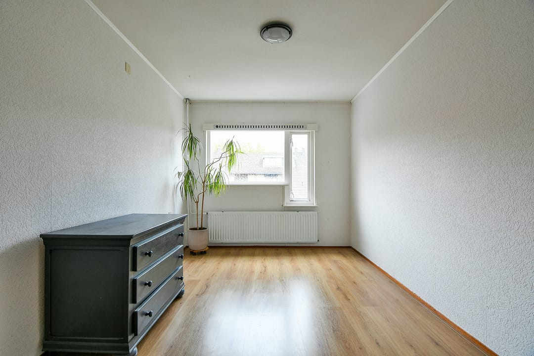 Photo 26 of Wever 16