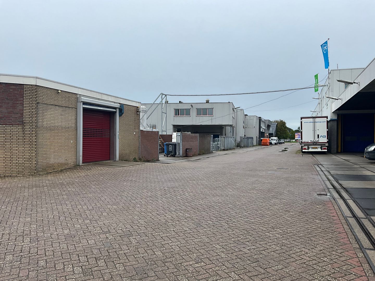 View photo 2 of Lupinestraat 4