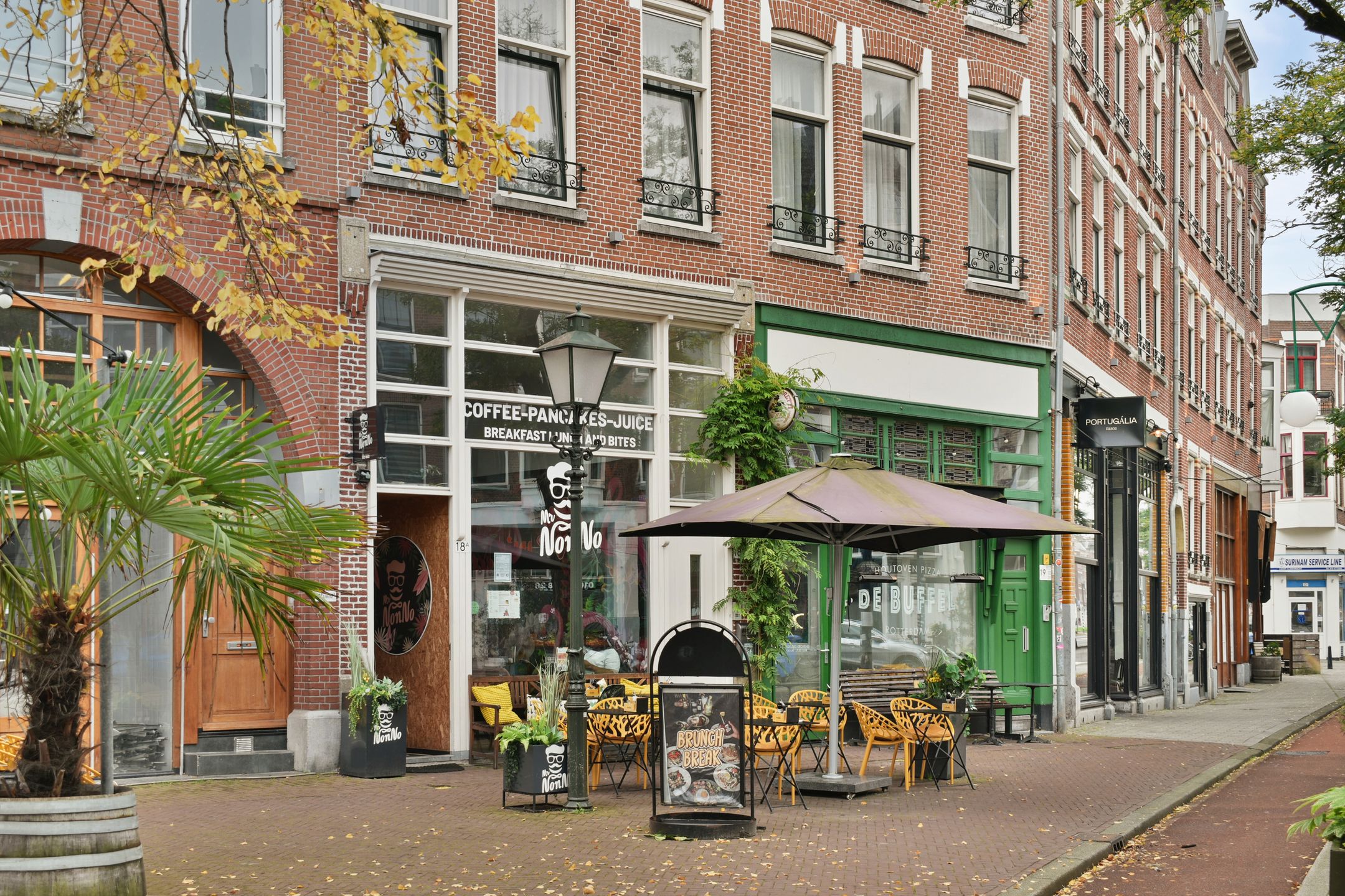 Foto 27 van Joost van Geelstraat 8-A
